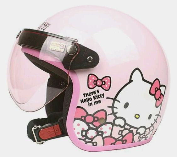 Hello Kitty Motorcycle Helmet:Rev Up Your Ride in Style插图1